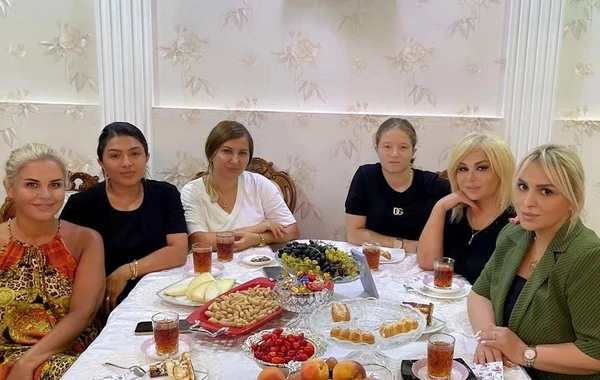 Азербайджанская певица поделилась снимками дочери Лоту Гули - ФОТО