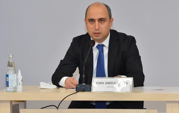 Nazir: Əvvəl elə müəllimlər var idi ki, ərizə yaza bilmirdilər