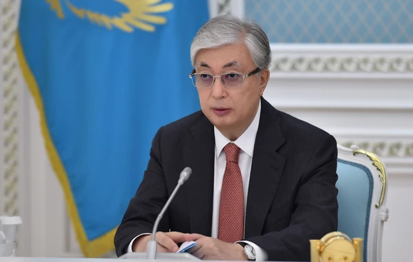 Tokayev: Bakı ilə İrəvan arasında imzalanmış sülh razılaşması tarixi əhəmiyyətli nailiyyətdir
