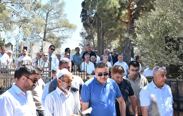 Kimyaçı alim vəfat edib - FOTO