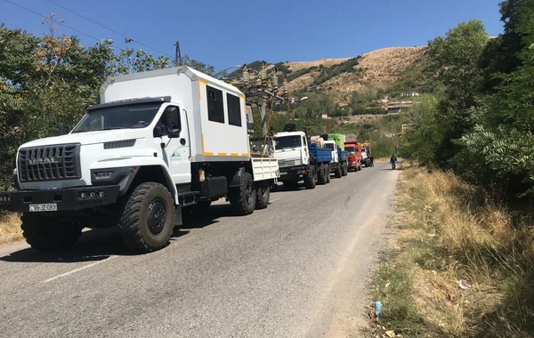 "AzərEnerji" xüsusi avadanlıqlarla təchiz olunmuş kalonlarla Laçına daxil olub - FOTO