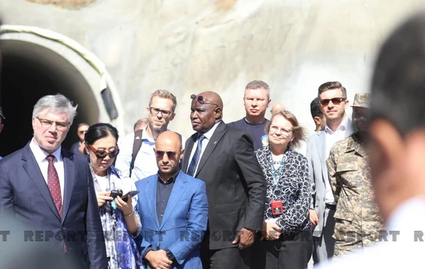 Xarici diplomatlar Əhmədbəyli-Füzuli-Şuşa avtomobil yolunda görülən işlərlə tanış olub - FOTO