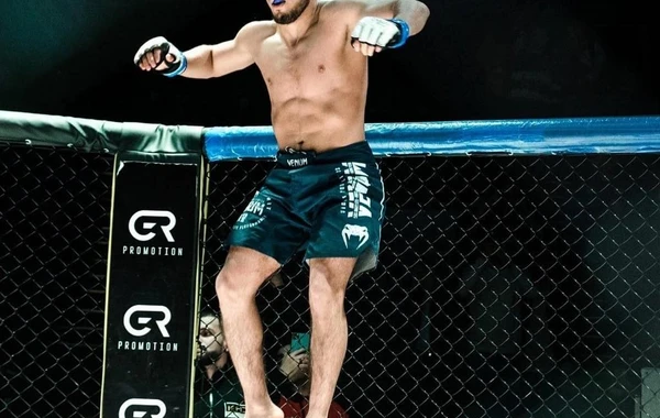 Azərbaycanın MMA döyüşçüsü ən nüfuzlu liqalardan birinin çempionu oldu - FOTO/VİDEO