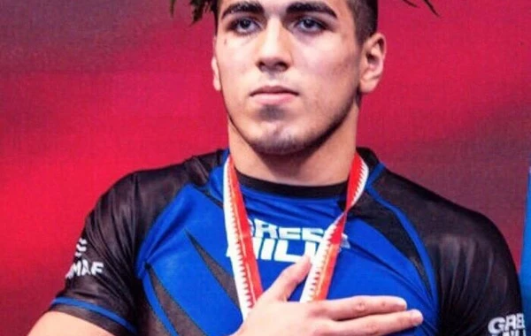 Azərbaycanın MMA döyüşçüsü ən nüfuzlu liqalardan birinin çempionu oldu - FOTO/VİDEO
