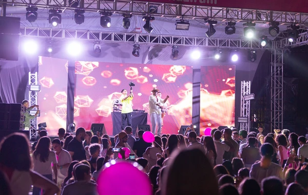 “Nar” yay kampaniyasına möhtəşəm festivalla yekun vurdu - VİDEO/FOTO