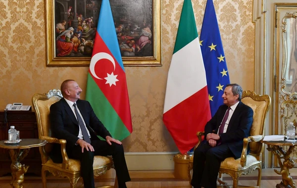 Prezident İlham Əliyev İtaliya Nazirlər Şurasının sədri ilə görüşüb - FOTO