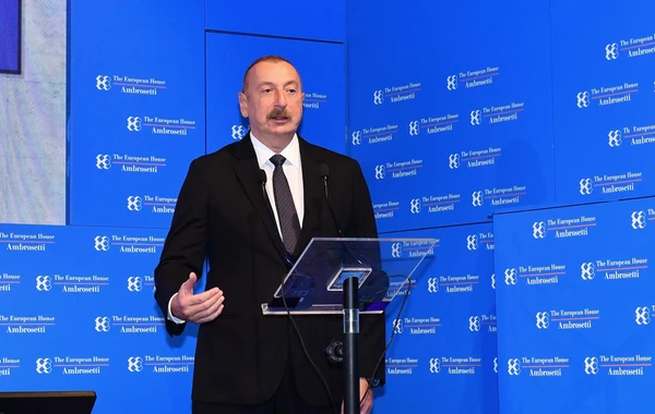 İlham Əliyev İtaliyada beynəlxalq forumda çıxış edib - YENİLƏNİB - FOTO
