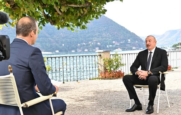 Azərbaycan Prezidenti İtaliyanın “İl Sole 24 Ore” qəzetinə müsahibə verib - FOTO