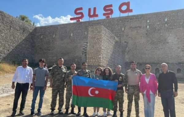 Qəhrəman övladlarının Şuşaya incəsənət töhfəsi - FOTO