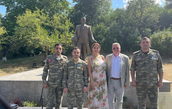 Qəhrəman övladlarının Şuşaya incəsənət töhfəsi - FOTO