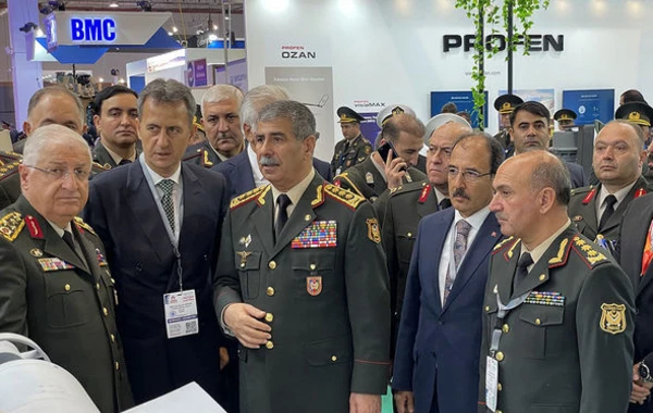 Министр обороны Азербайджана встретился с начальником Генштаба ВС Турции - ФОТО
