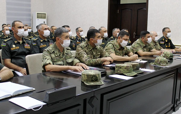 Azərbaycan Ordusunun Baş Qərargah rəisi Quru Qoşunlarında olub - FOTO