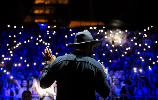 Zamiqin konserti baş tutdu - FOTO