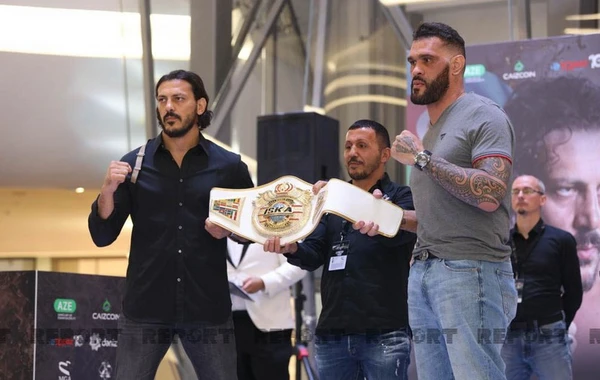 Zabit Səmədovun vida döyüş gecəsi üçün çəkiölçmə mərasimi keçirilib - FOTO