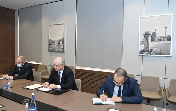 Ceyhun Bayramov İqor Xovayevi qəbul edib - FOTO