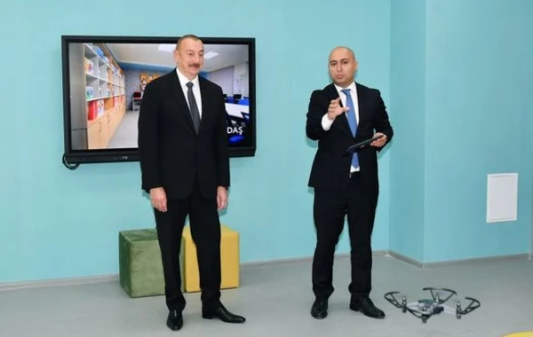 Президент ознакомился с условиями в новом здании школы №2 в поселке Сарай - ФОТО