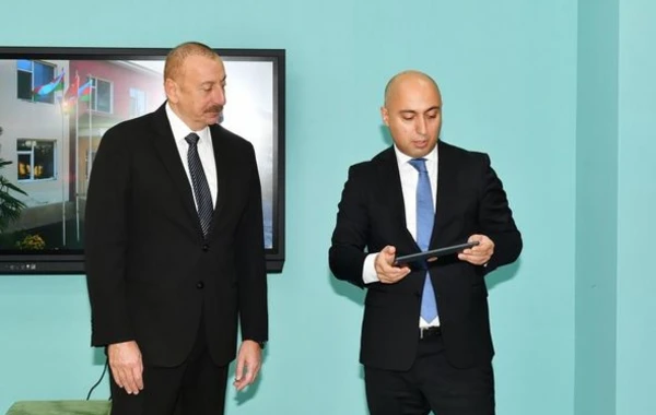 Президент ознакомился с условиями в новом здании школы №2 в поселке Сарай - ФОТО