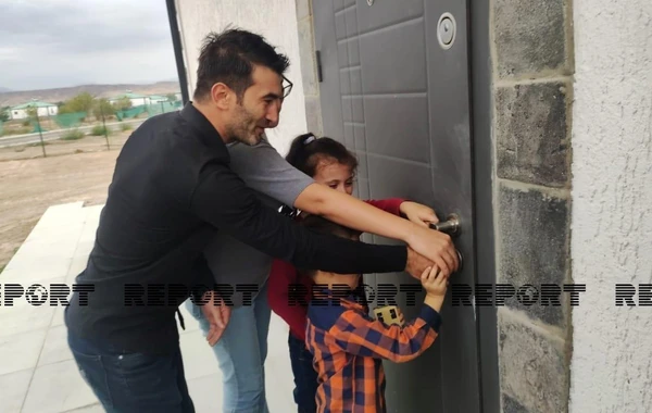 Prezidentin xüsusi nümayəndəsi: "Ağalı kəndinə sakinlərin köçürülməsi davam edəcək" - FOTO