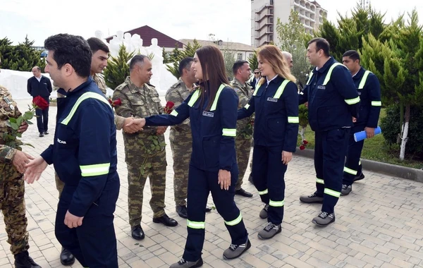 SOCAR prezidentinin rəhbərliyi ilə nümayəndə heyəti “Neft Daşları”na səfər edib - FOTO