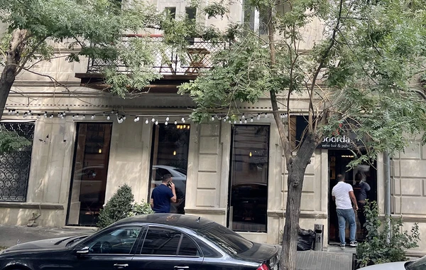 Bakının simasına barbar münasibət davam edir: XIX əsrin memarlıq abidəsi restoran oldu - FOTO