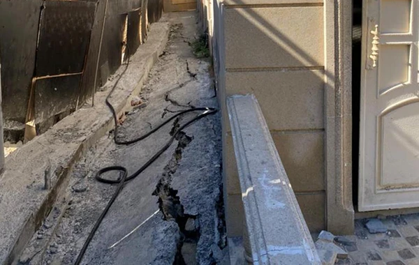 Daha bir binaya qadağa qoyulsa da, tikinti aparılır - FOTOlar