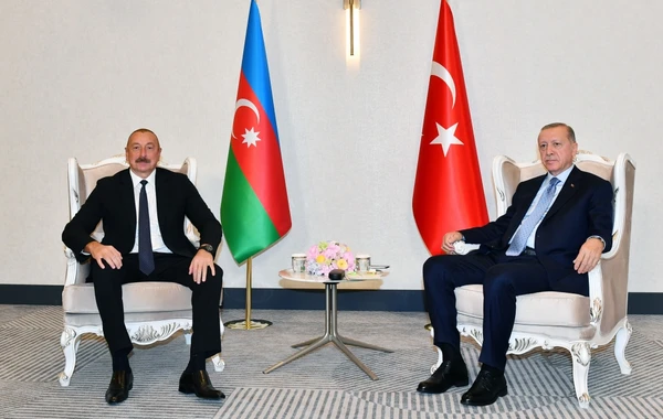 Səmərqənddə İlham Əliyev və Ərdoğan arasında görüş olub - FOTO - YENİLƏNİB