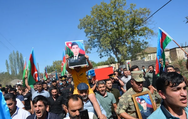 Tərtərdə şəhid Məftun Əhmədzadə ilə vida mərasimi keçirilib - FOTO