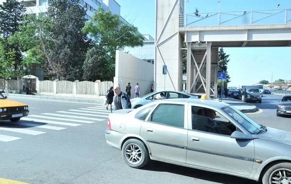 DYP reyd keçirdi - Qaydaları pozan piyadalara xəbərdarlıq olundu - FOTO/VİDEO