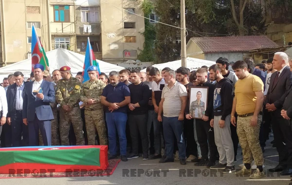 Vəfat etmiş Vətən müharibəsi qazisi torpağa tapşırılıb - FOTO - YENİLƏNİB