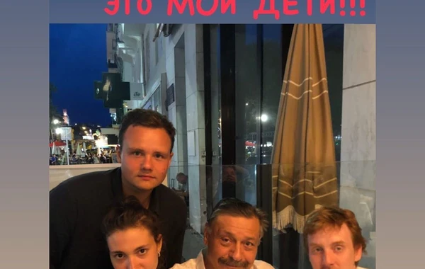 Rusiyanın Xalq artistindən qismən səfərbərlik qərarına etiraz - FOTO