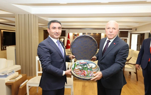Şuşa və Ərzurum arasında qardaşlaşmış şəhərlər haqqında protokol imzalanıb - FOTO