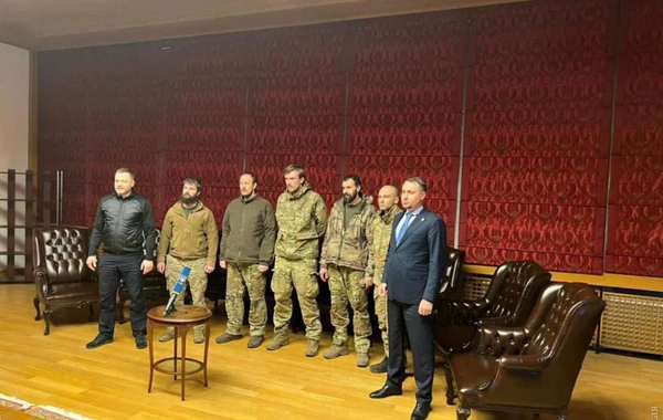 “Azov”un döyüşçüləri azad edildi - Ərdoğanın himayəsində Türkiyədə qalacaqlar - FOTO