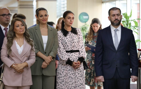 Rövşən Nəcəf: “Bərpa olunan enerji resurslarının tətbiqi regionun enerji təhlükəsizliyini gücləndirəcək”