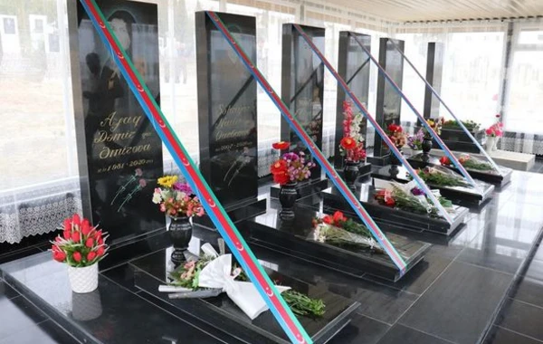Семья Гурбановых, погибшая в первый день войны - ФОТО