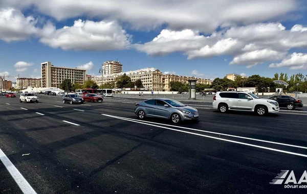 На одном из центральных проспектов Баку завершен ремонт - ВИДЕО