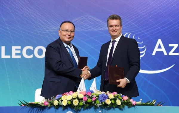 "AzerTelecom" и "Казахтелеком" подписали меморандум о стратегическом партнерстве по Транскаспийскому проекту - ФОТО