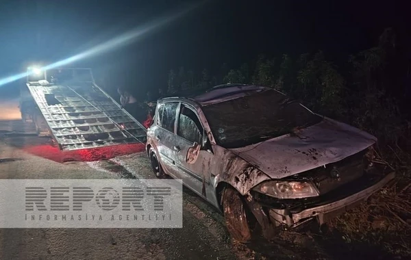 Тяжелое ДТП в Азербайджане: автомобиль упал в коллектор, есть погибшие - ФОТО