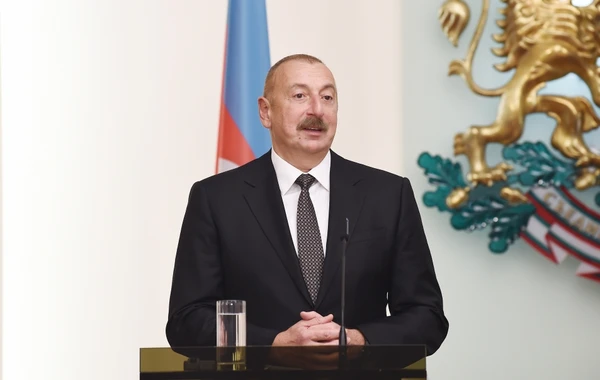Президенты Азербайджана и Болгарии выступили с заявлениями для печати - ФОТО