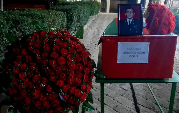 Dünənki qəzada ölən şəxslər hərbçi imiş - FOTO