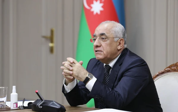 Bakıda nəqliyyat sahəsinin vəziyyətinə həsr olunan müşavirə keçirilib - FOTO