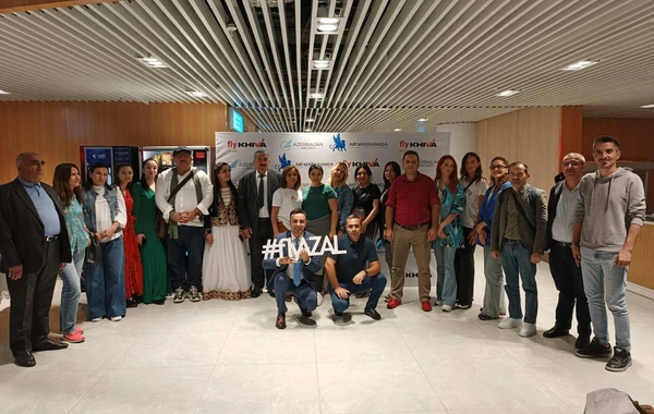 Səmərqənddə AZAL-ın ilk reysi eniş edib - FOTO