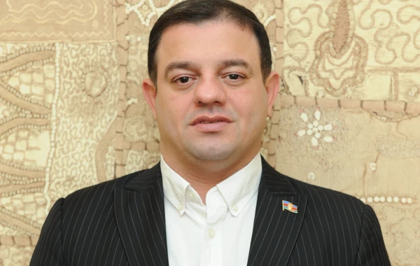 Ata Abdullayevdən  XƏBƏR VAR