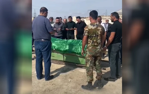 Nadir Qafarzadənin bacısının DƏFNİNDƏN GÖRÜNTÜLƏR - VİDEO