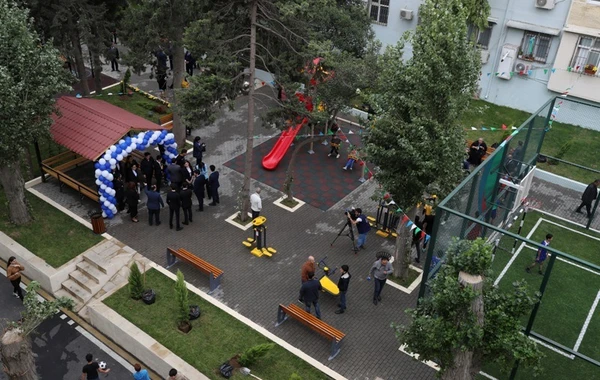 В столице благоустроен еще один двор - ФОТО