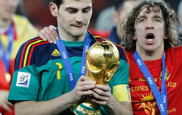 Kasilyas və Puyol paylaşımlarını sildilər və üzr istədilər - FOTO