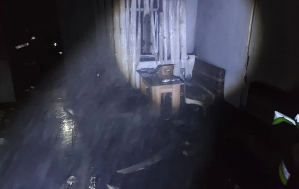 Sumqayıtda oğul atasının mülkünü qəsdlə YANDIRDI - FOTO/VİDEO