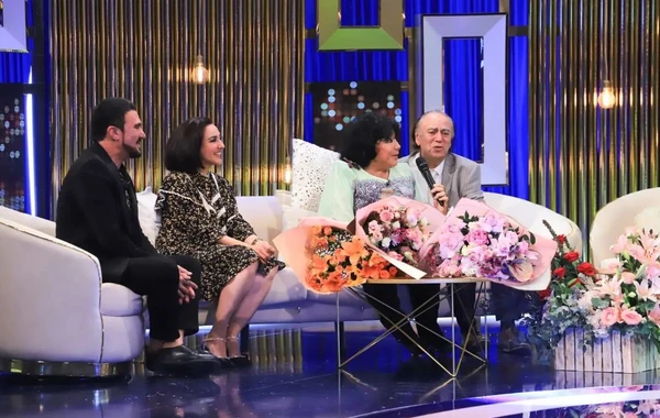 Flora Kərimova ilk dəfə qudası ilə EFİRƏ ÇIXDI - FOTO/VİDEO