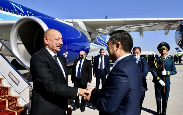 Президент Азербайджана отбыл в Кыргызстан с государственным визитом - ОБНОВЛЕНО + ФОТО