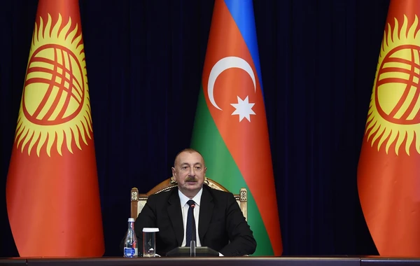 Президенты Азербайджана и Кыргызстана выступили с заявлениями для прессы - ОБНОВЛЕНО + ВИДЕО