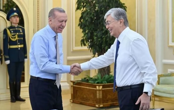Президенты Турции и Казахстана сыграли в настольный теннис - ФОТО